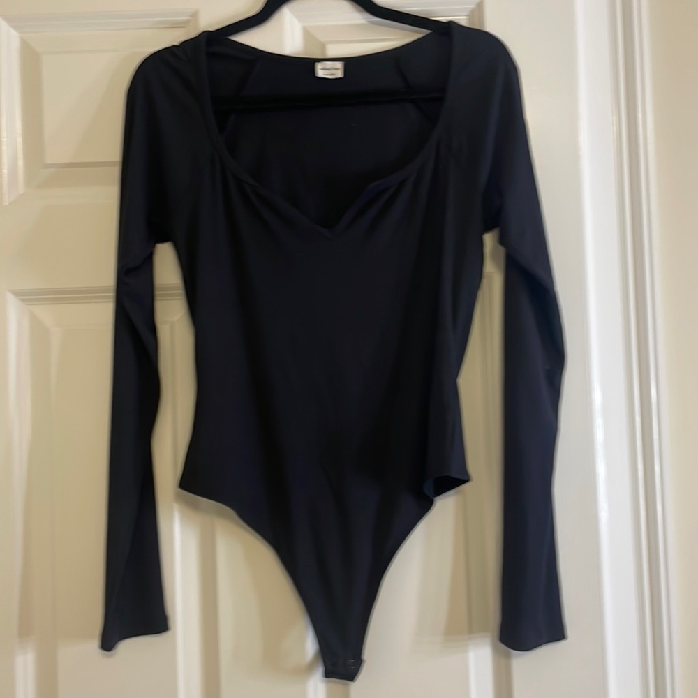 Aritzia Wilfred Bodysuit Size Large